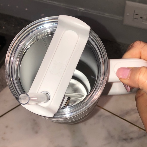 ✨NWT✨ Stanley Target Ltd Edition H2.0 FlowState Quencher Tumbler Brilliant White - Picture 3 of 15